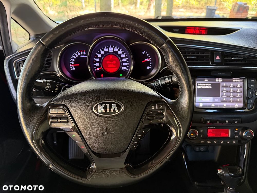 Kia Ceed 1.6 GDI DCT Platinum Edition - 14