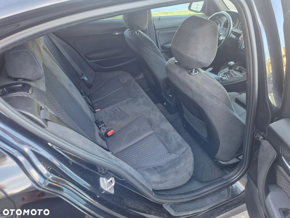 BMW Seria 1 116i Sport Line - 15