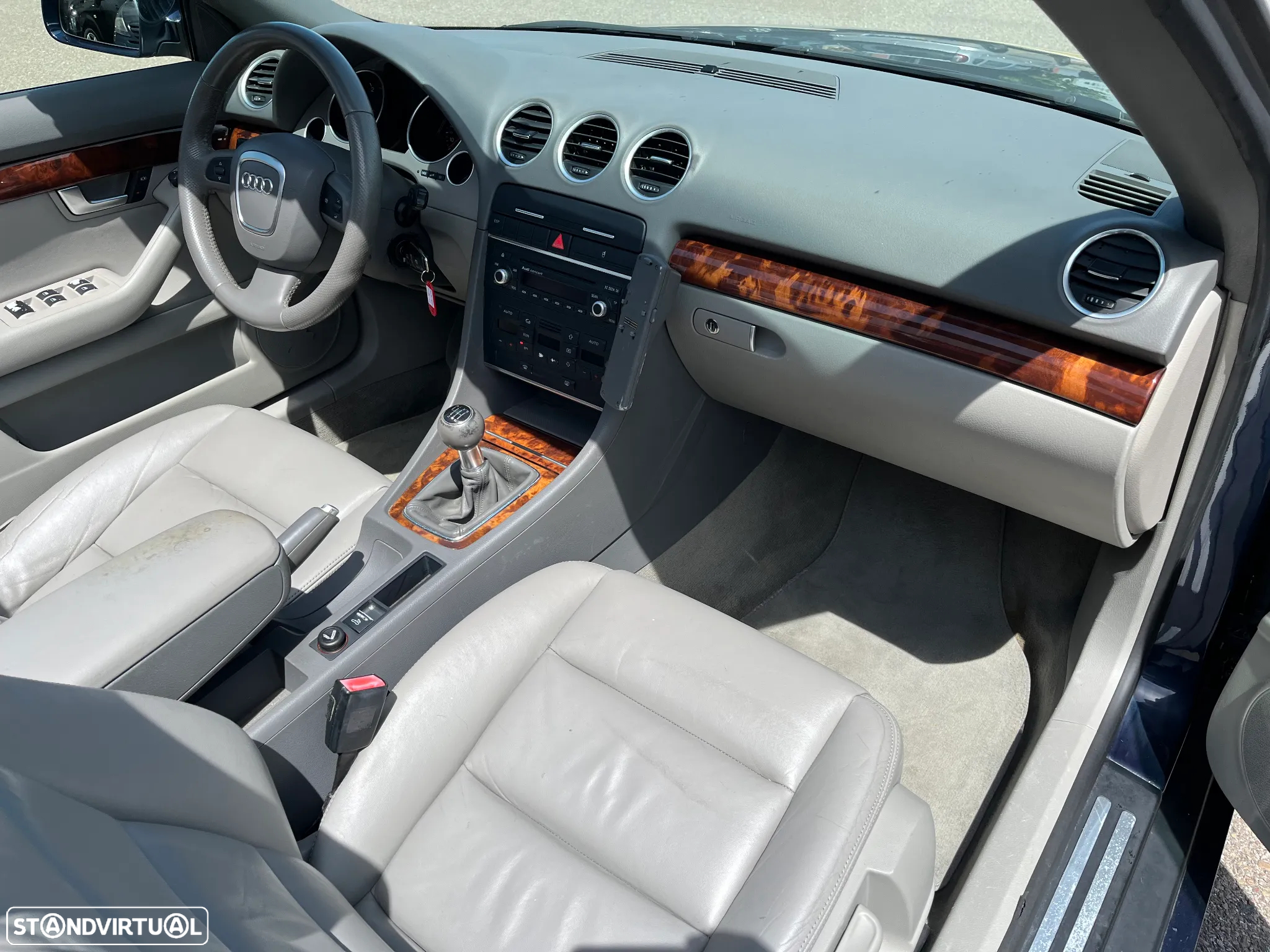 Audi A4 Cabrio 2.0 TDi Sport - 16