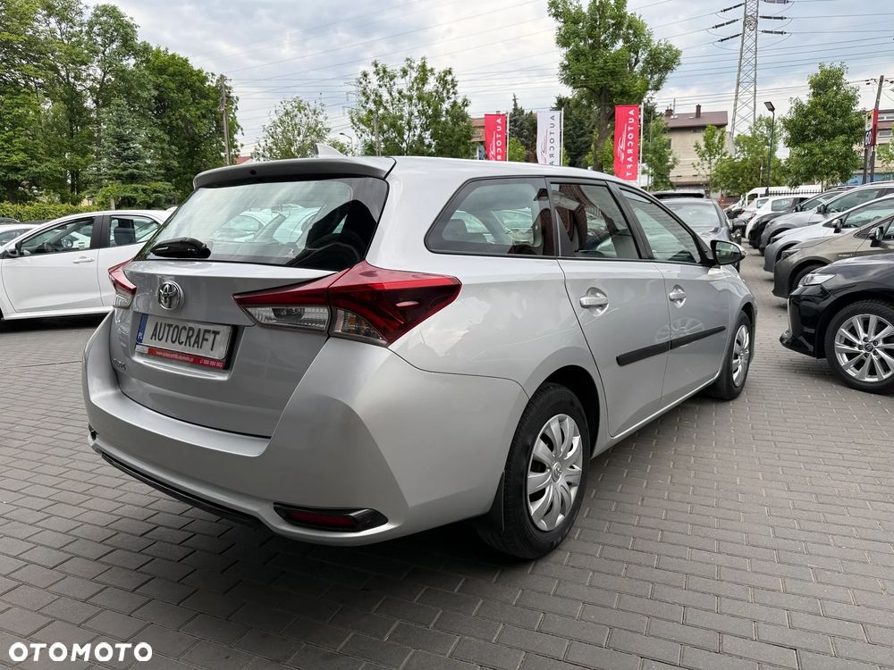 Toyota Auris 1.33 VVT-i Active - 25