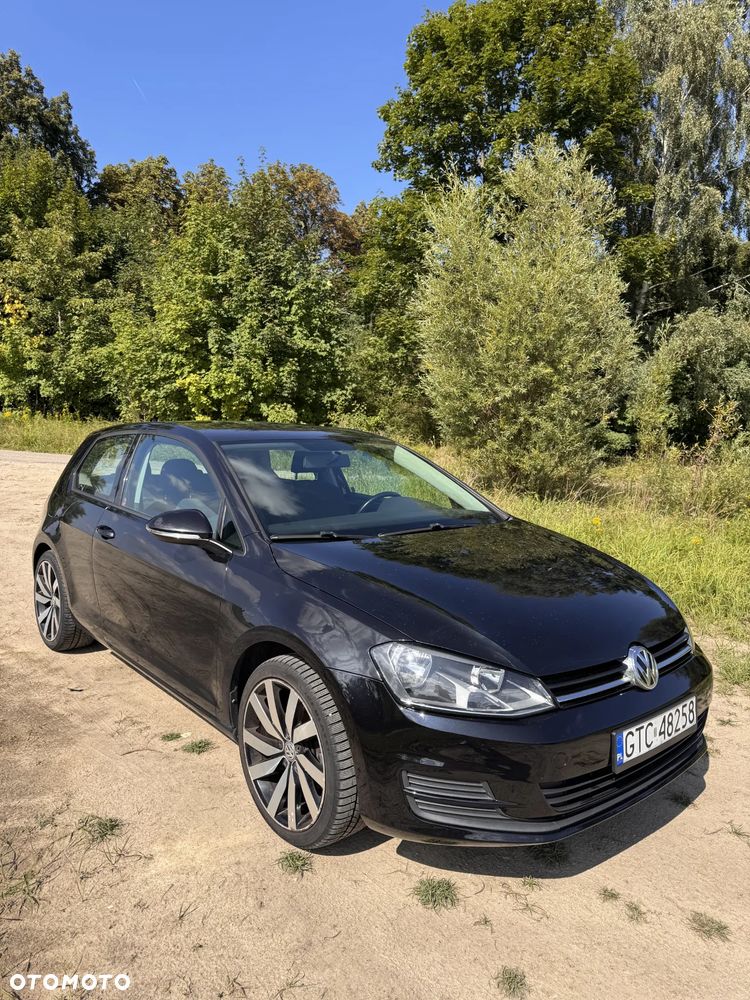 Volkswagen Golf - 5