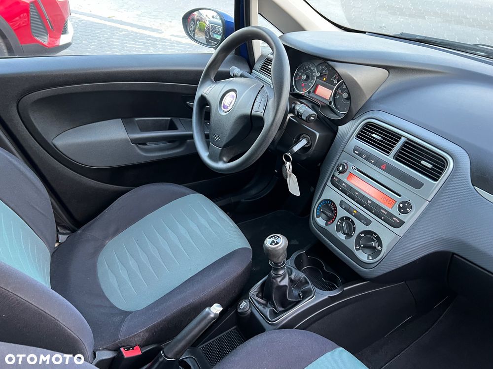 Fiat Punto 1.2 8V - 23