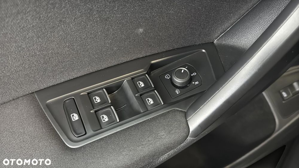 Volkswagen Tiguan Allspace 2.0 TDI Life DSG - 31