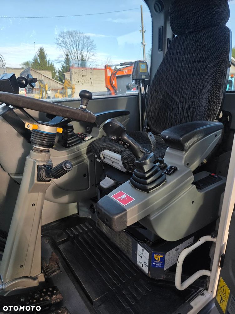 Schaeff TW 110 Full Opcja - 17