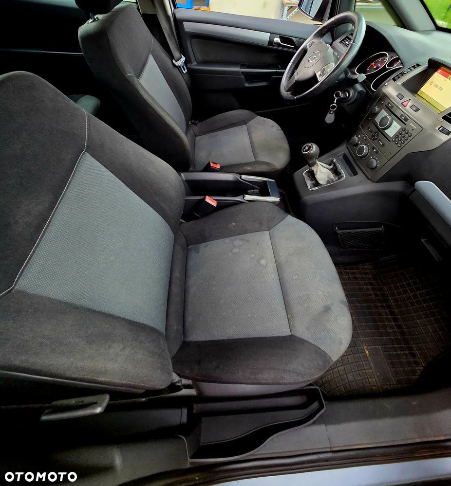 Opel Zafira 1.9 CDTI Sport - 14