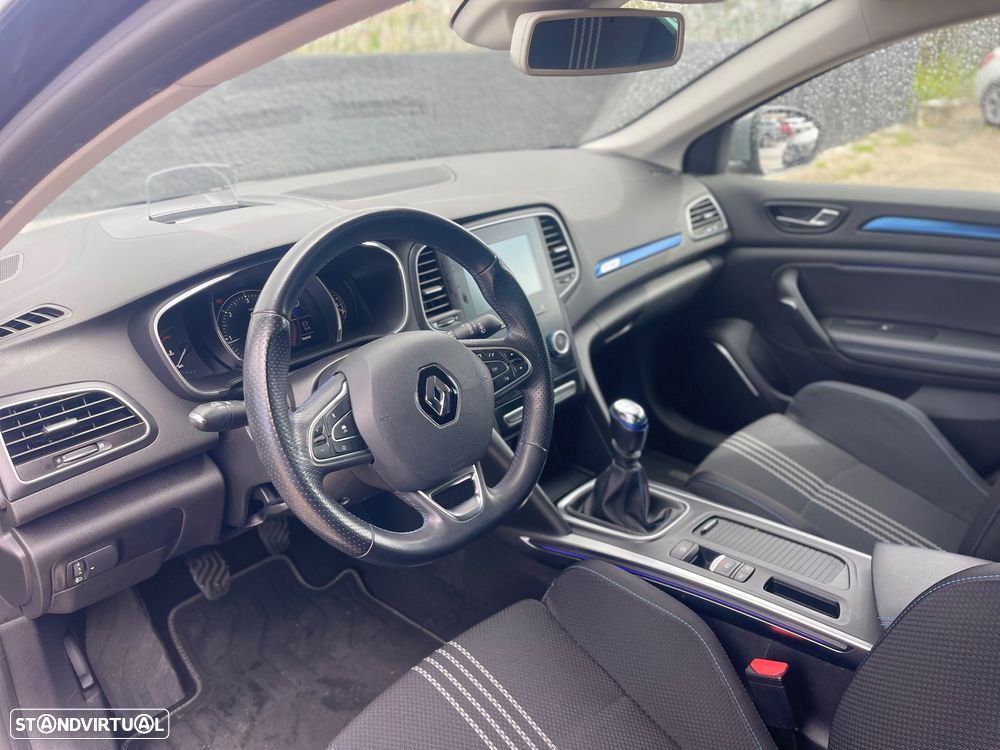 Renault Mégane 1.6 dCi GT Line J18 - 13
