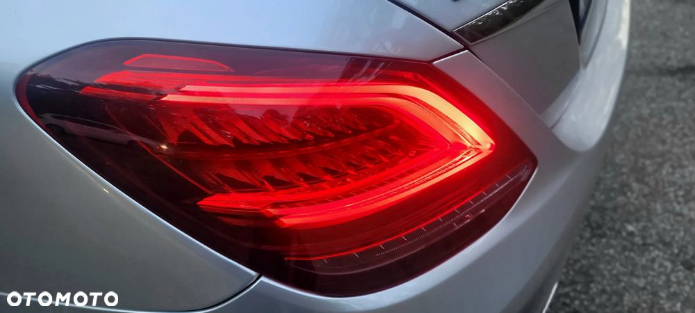 Mercedes-Benz Klasa C 200 d 9G-TRONIC - 9