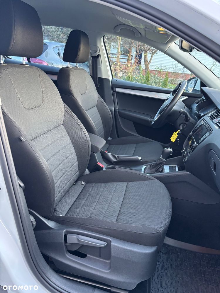 Skoda Octavia 1.4 TSI DSG Drive - 27