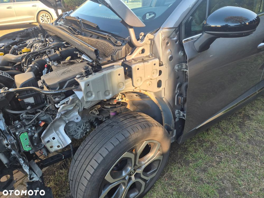 Renault Captur 1.3 TCe mHEV Techno EDC - 16