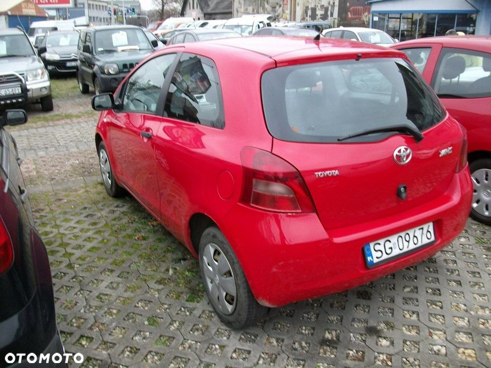 Toyota Yaris - 3