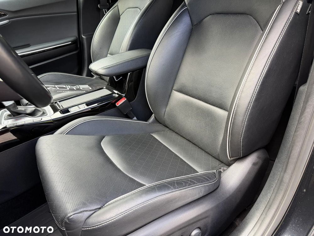 Kia XCeed 1.6 T-GDI GT-Line DCT - 30
