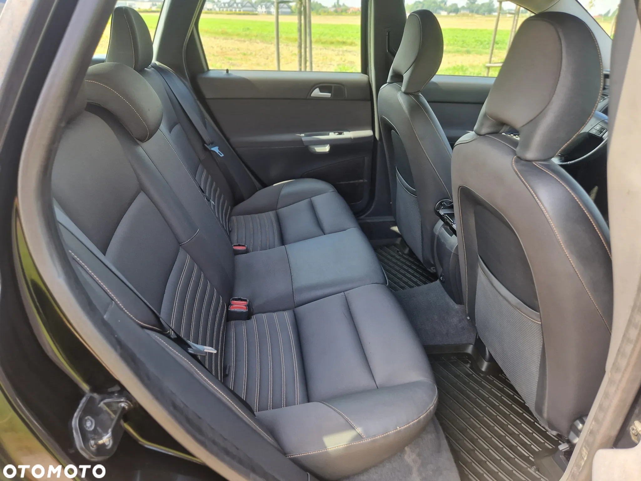Volvo V50 D5 - 7