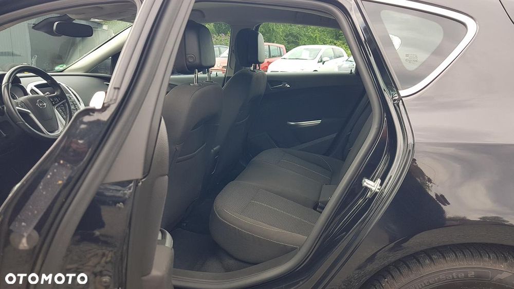 Opel Astra 1.6 Turbo Edition Sport - 21
