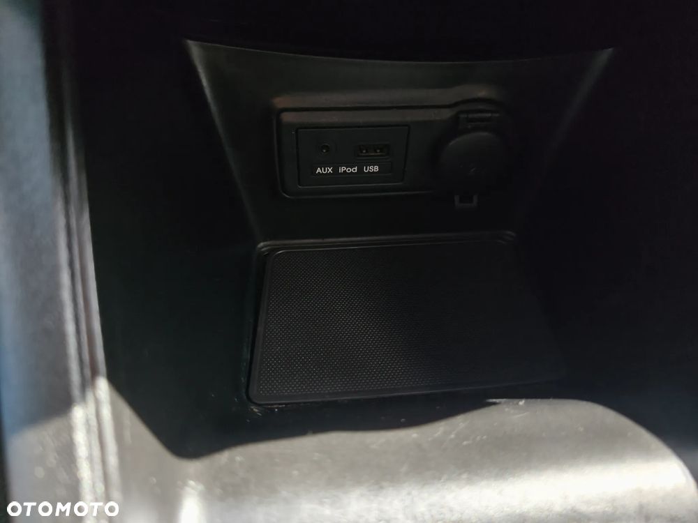 Kia Venga 1.4 CRDi 90 Attract - 15