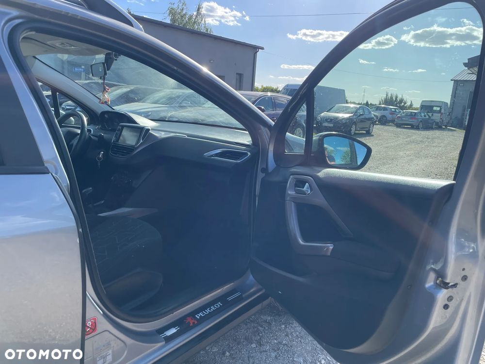 Peugeot 2008 1.6 VTi Active - 17