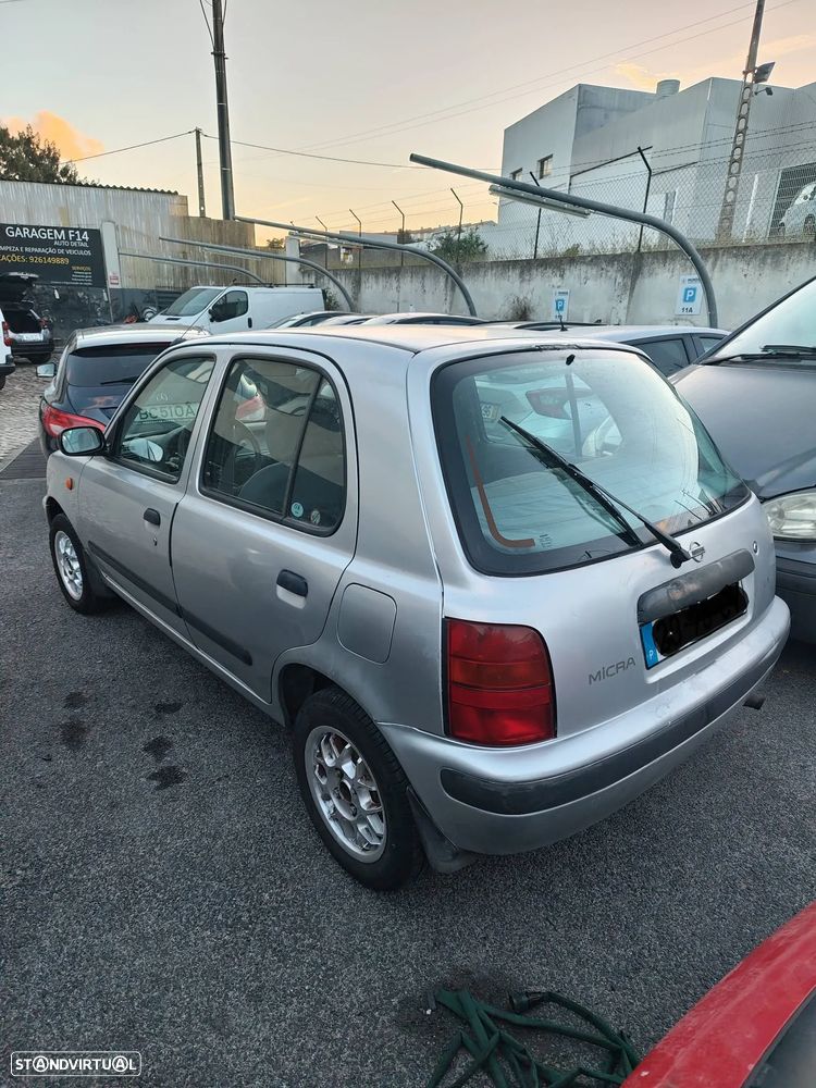 Nissan Micra 1993 photo 4