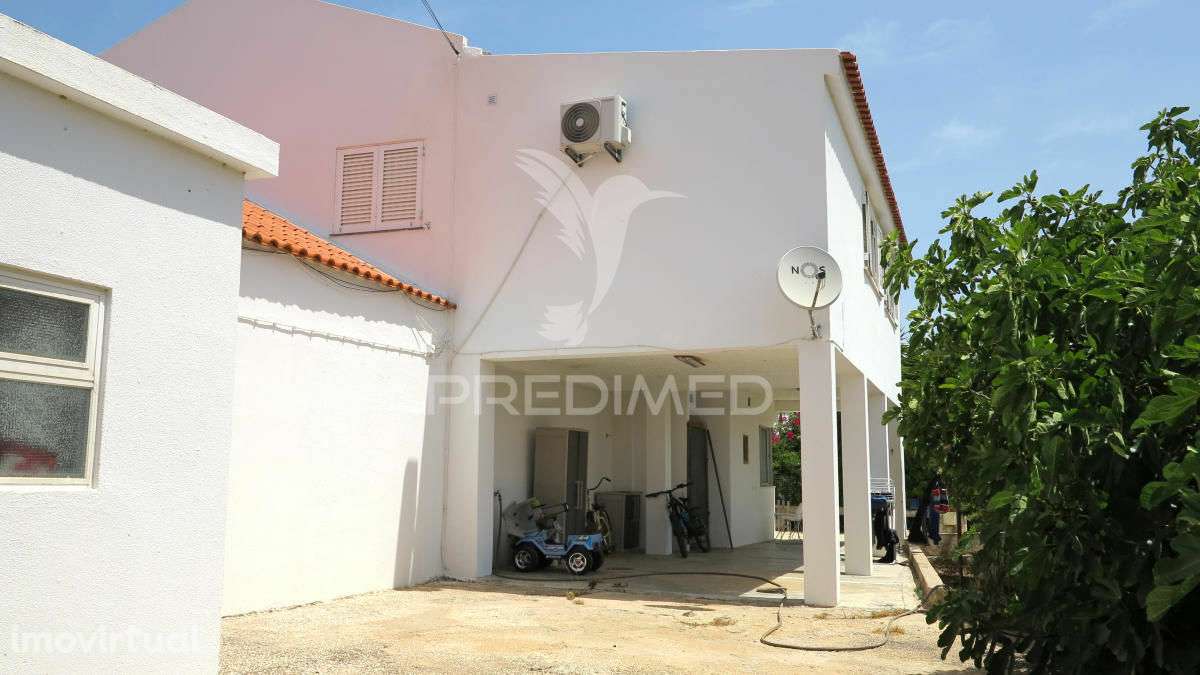 Quinta 10.080m2 com moradia bi familiar 411m2 e piscina - Grande imagem: 3/20