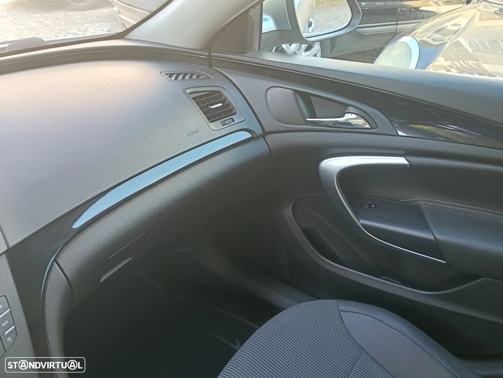Opel Insignia Sports Tourer 2.0 CDTi Cosmo ecoFLEX - 22