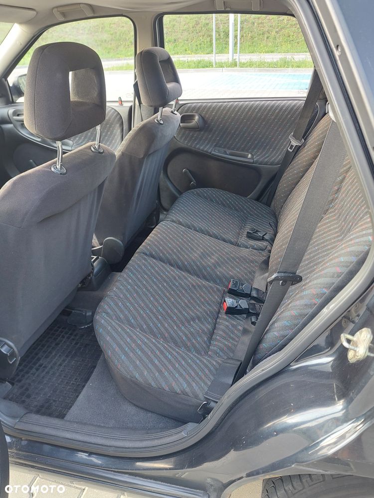 Opel Astra 1.4 Mid - 10