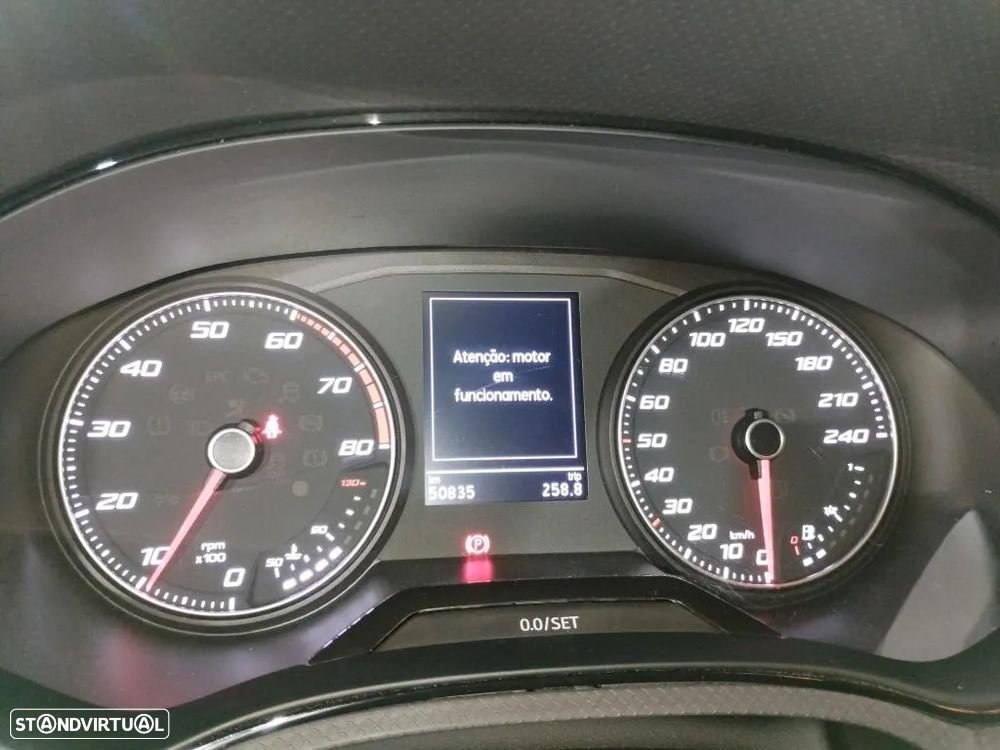 SEAT Arona 1.0 TSI FR - 6