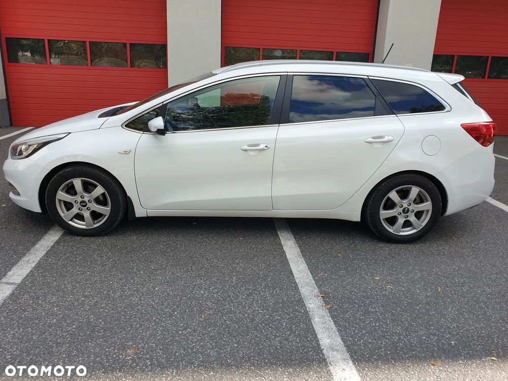 Kia Ceed 1.6 GDI Platinum Edition - 2