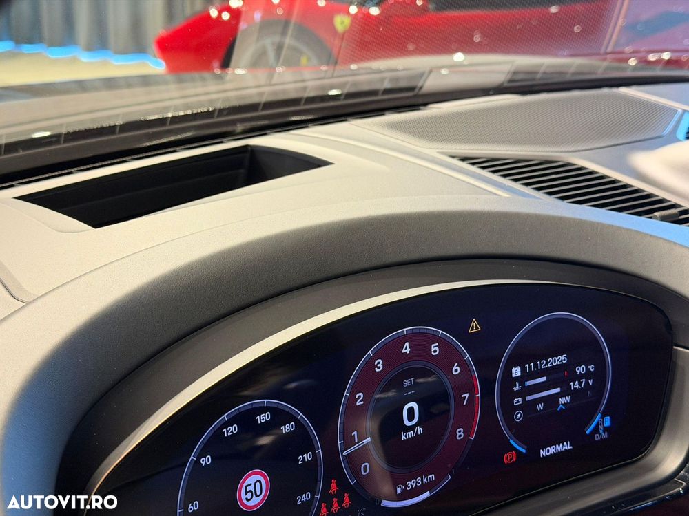 Porsche Cayenne - 25