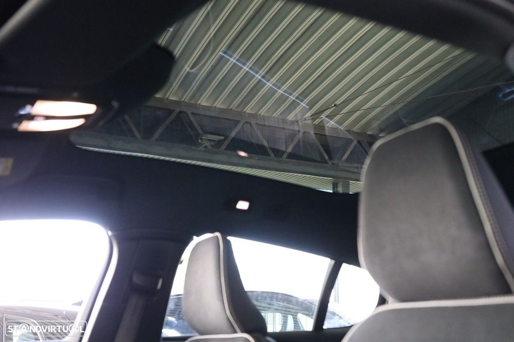 Volvo C40 Recharge Extended Range Plus - 10