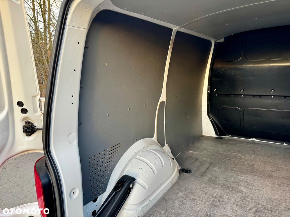 Volkswagen TRANSPORTER T6.1 - 26