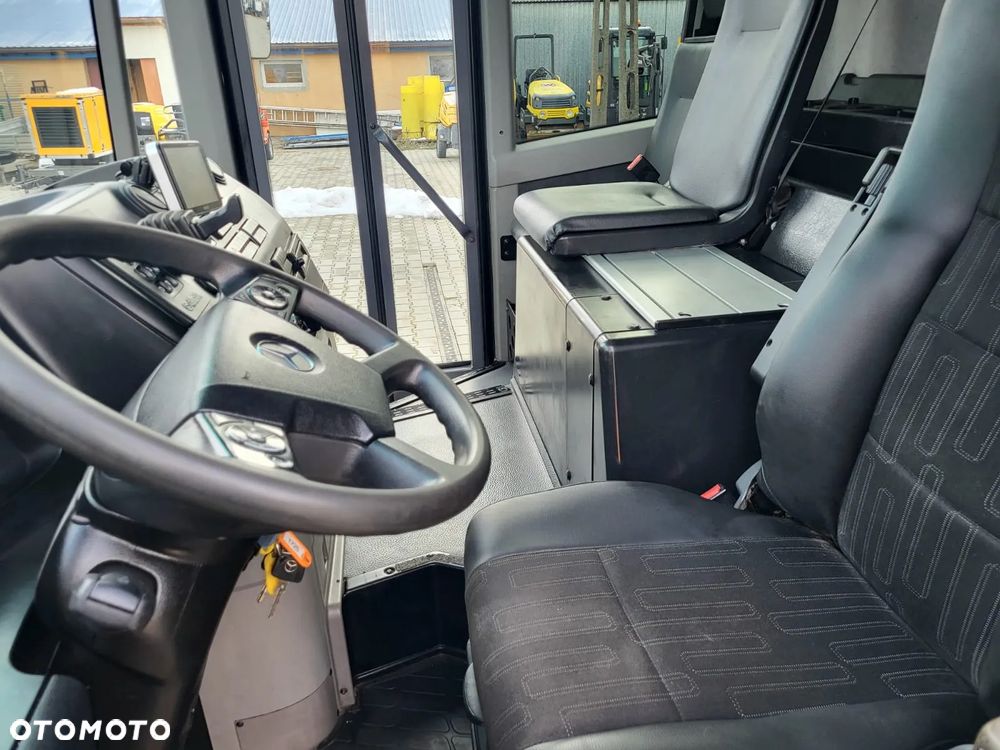 Mercedes-Benz Econic 2630 dwukomorowa - 19