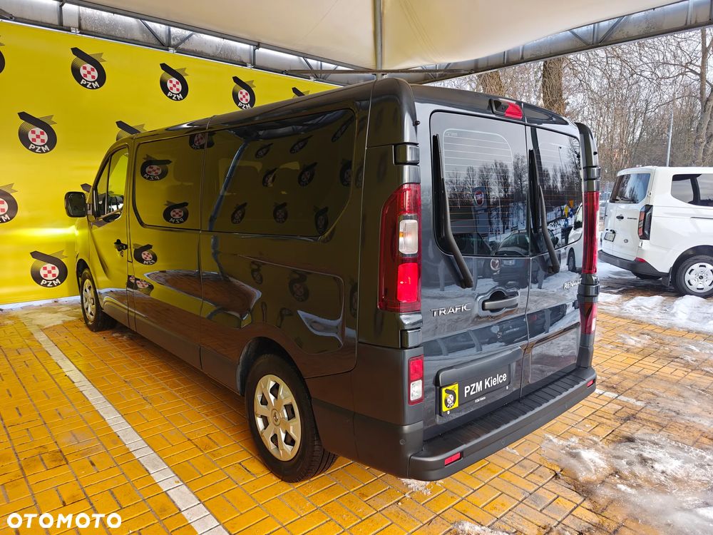 Renault Trafic - 10