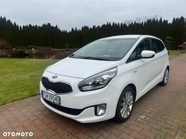 Kia Carens 1.7 CRDi 115 Dream-Team Edition