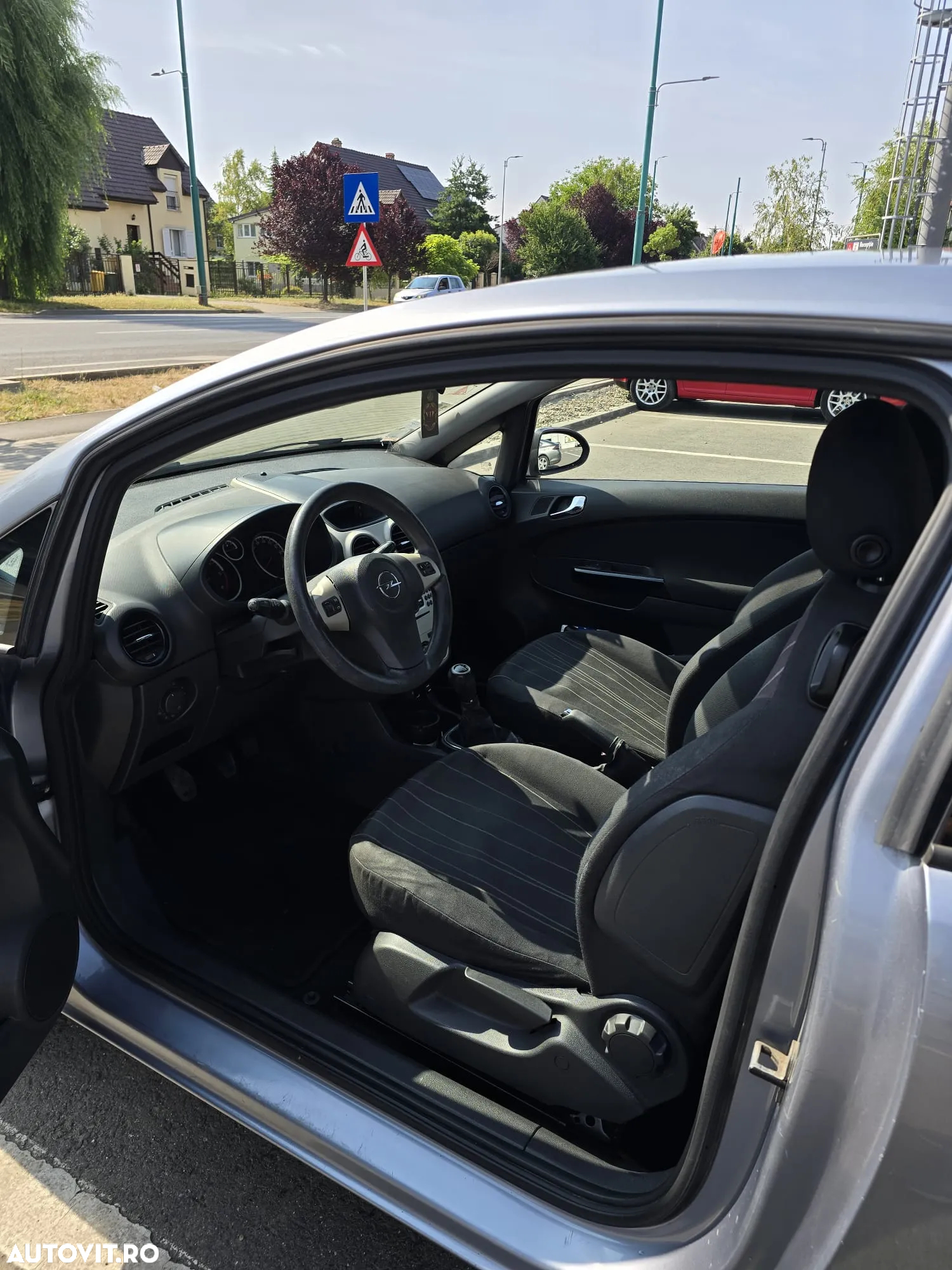 Opel Corsa 1.3 CDTI Essentia - 6