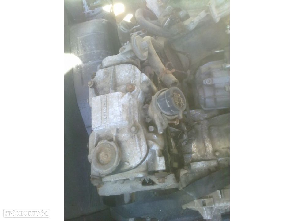 Motor Honda N 600 - 1