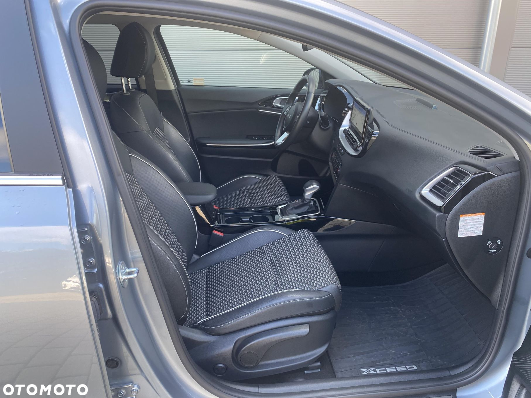 Kia XCeed - 12