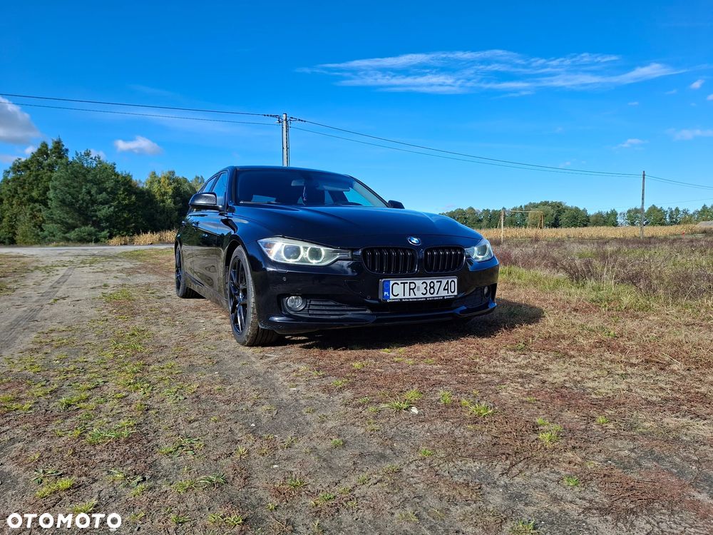 BMW Seria 3 318d Touring - 4