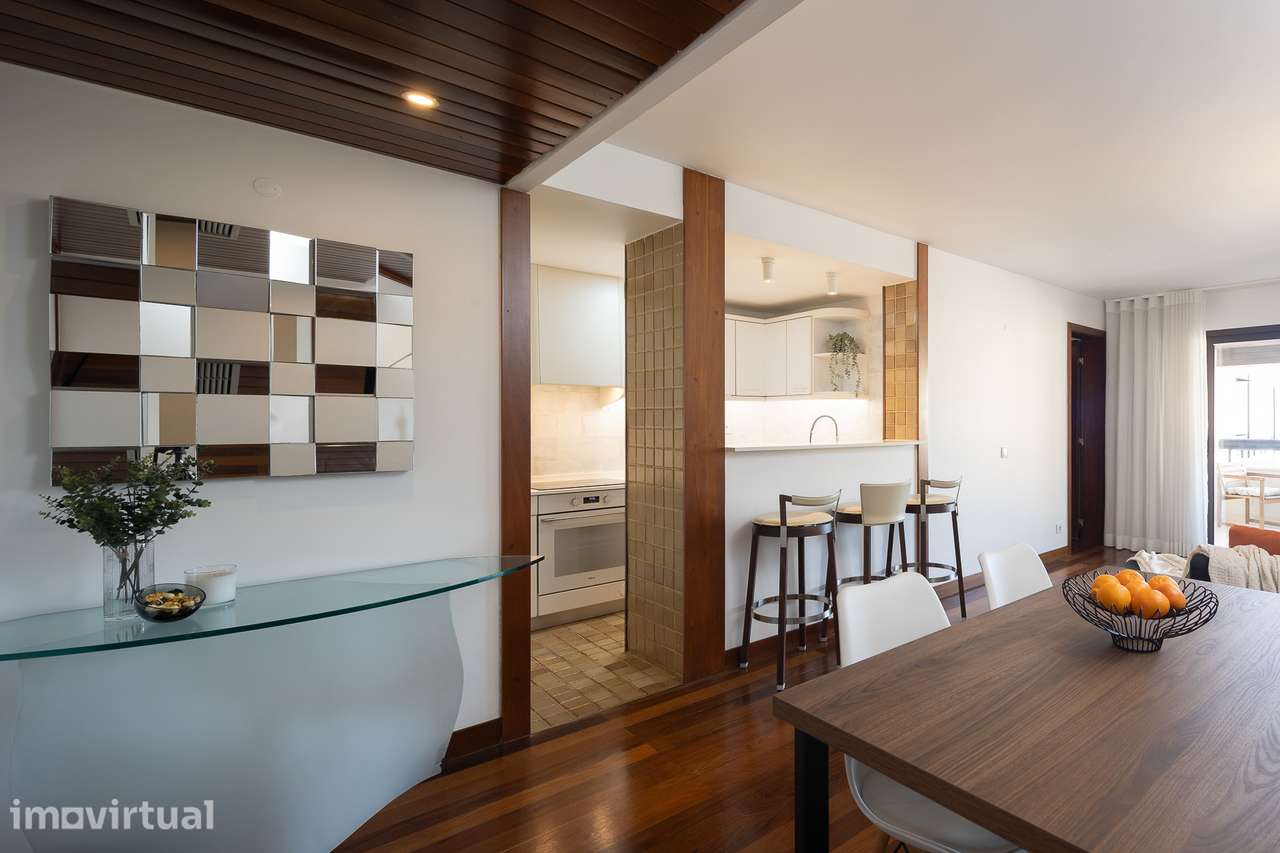Apartamento T1 à venda no emblemático condomínio Cascais Atrium - Grande imagem: 3/25