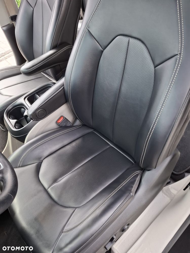 Chrysler Voyager - 14