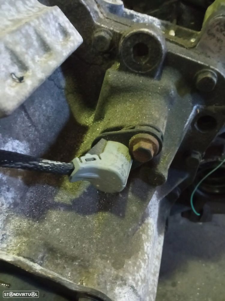 Caixas de velocidades Peugeot 2008 1.6HDi REF: 20DP32 - 3