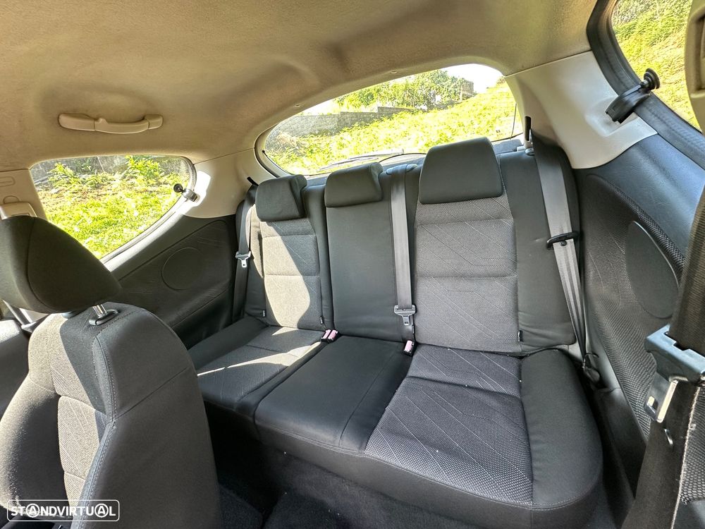 Peugeot 207 1.6 HDi Sport - 4