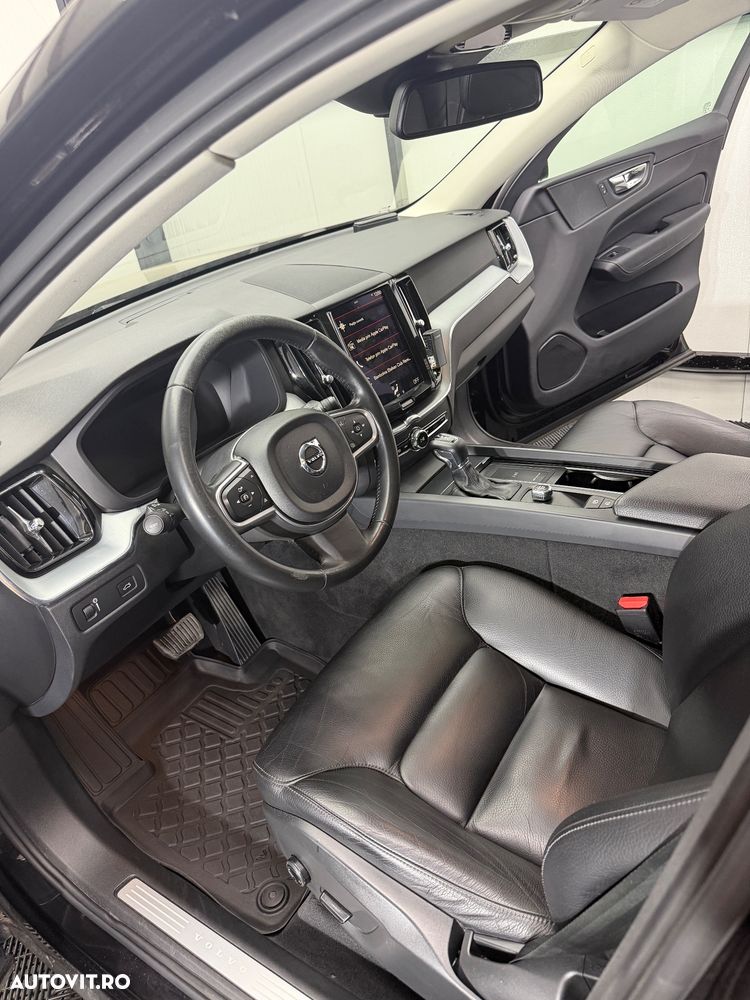 Volvo XC 60 D4 AWD Momentum - 18