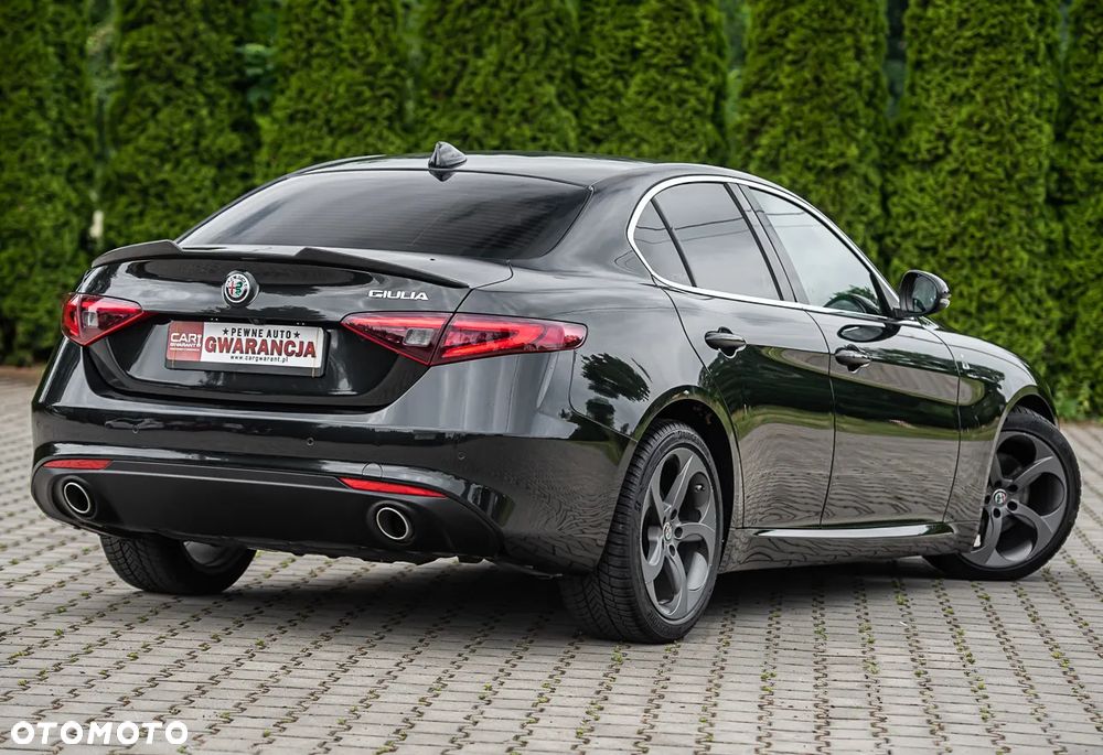 Alfa Romeo Giulia 2.2 Super - 22