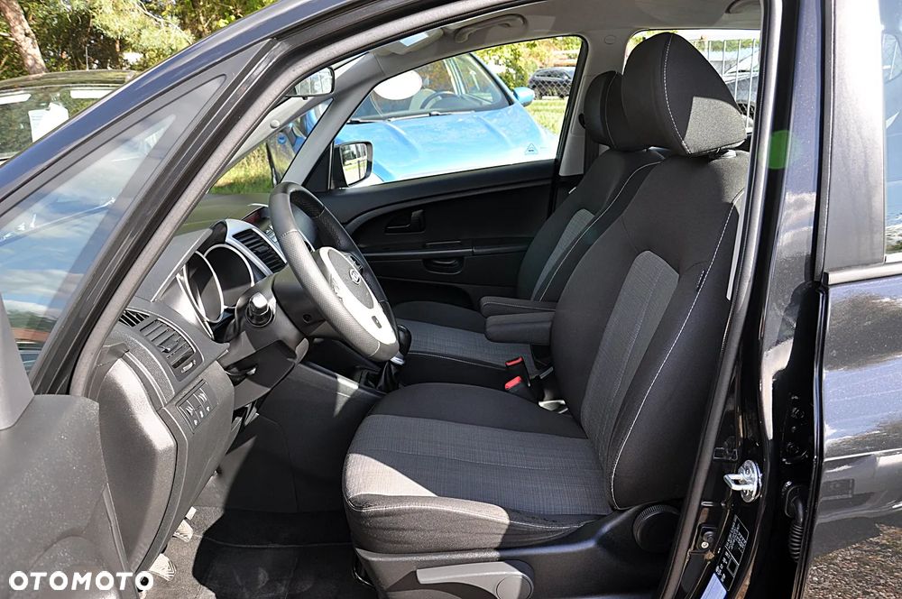 Kia Venga 1.6 CVVT Mind - 16