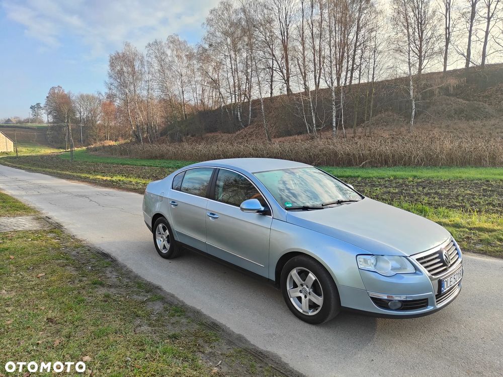 Volkswagen Passat 2.0 FSI Comfortline - 13