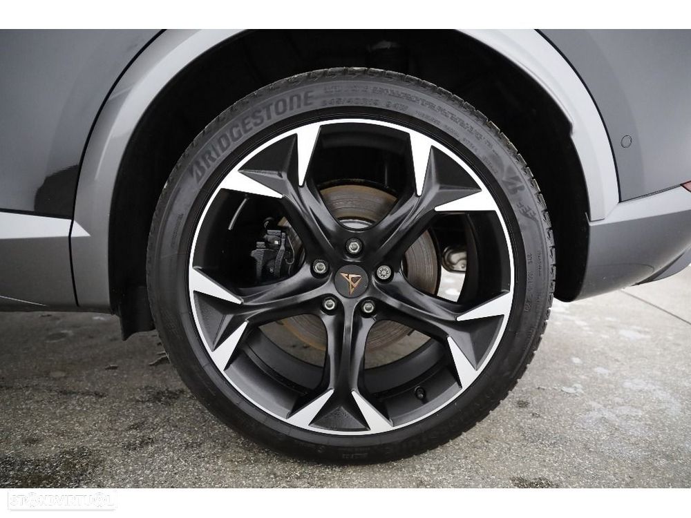 Cupra Formentor 1.4 e-Hybrid DSG VZ - 32