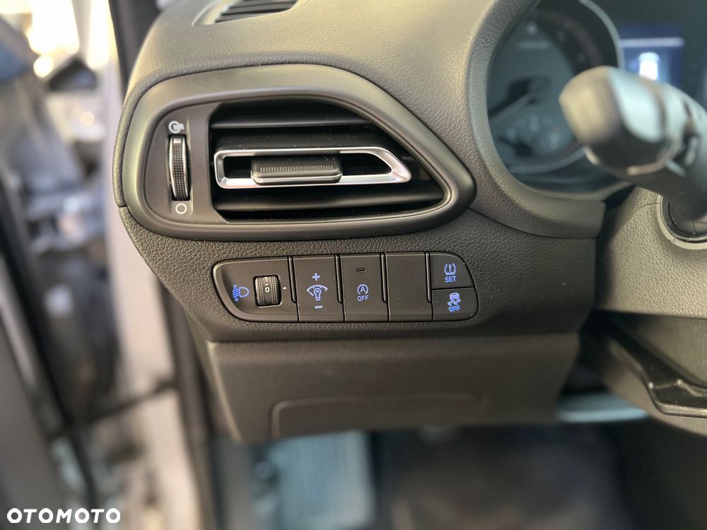 Skoda Octavia 2.0 TDI SCR Ambition DSG - 21