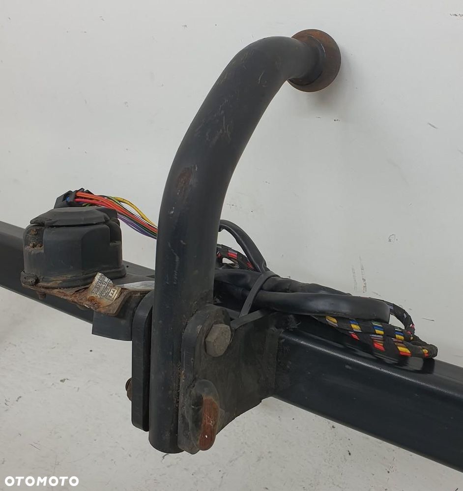 HAK HOLOWNICZY BELKA KULA VOLVO V70 II 027261 - 9