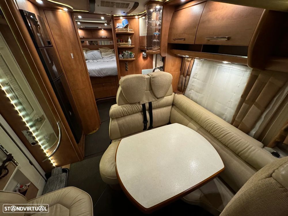 Carthago Chic C-Line 5.0 3.0JTD  (CAMA CENTRAL) - 18