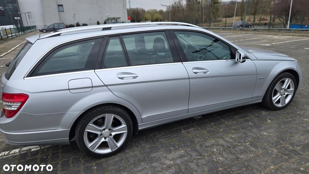 Mercedes-Benz Klasa C - 2