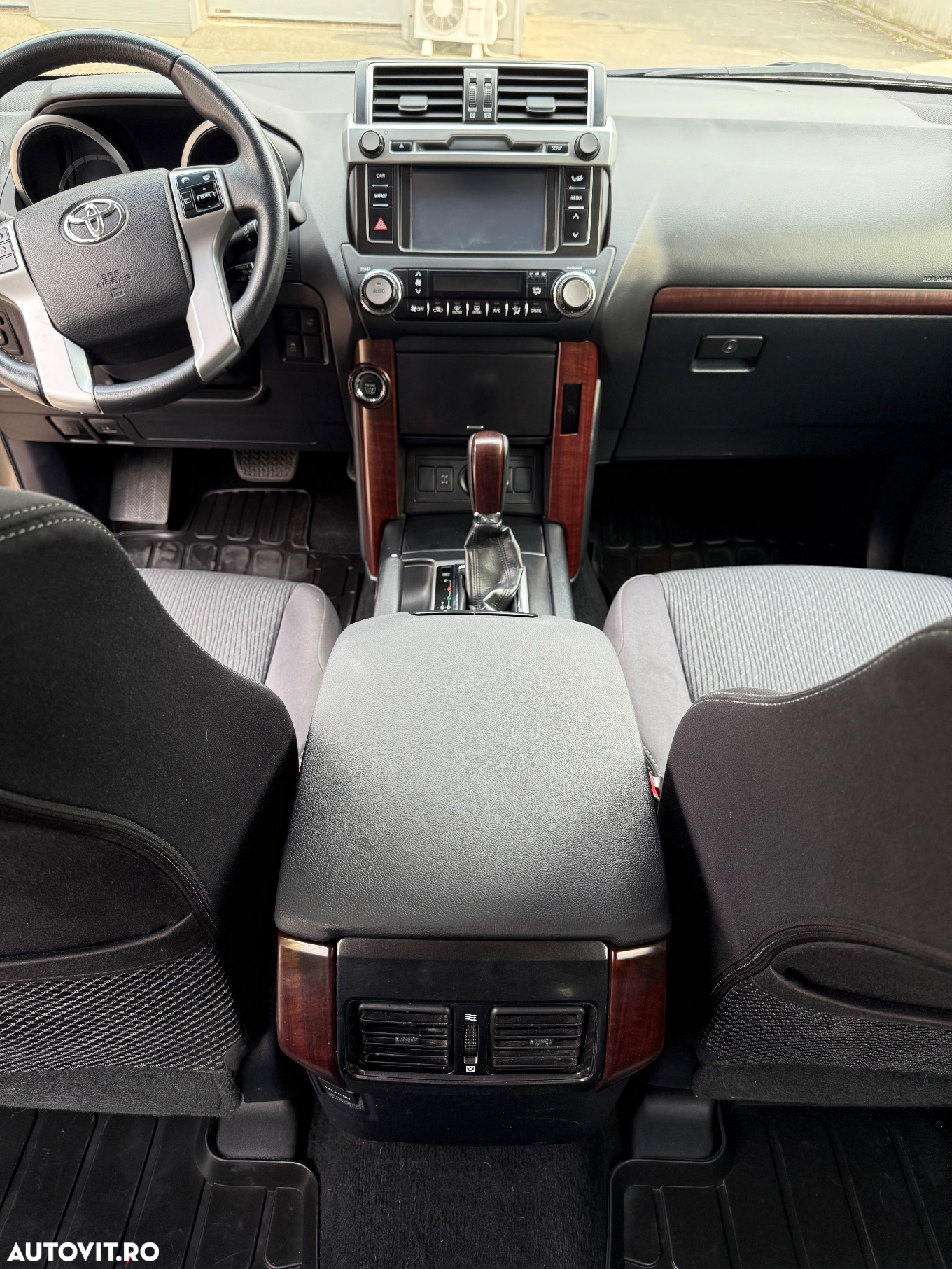 Toyota Land Cruiser 3.0l Turbo D-4D Aut. Luxury - 17