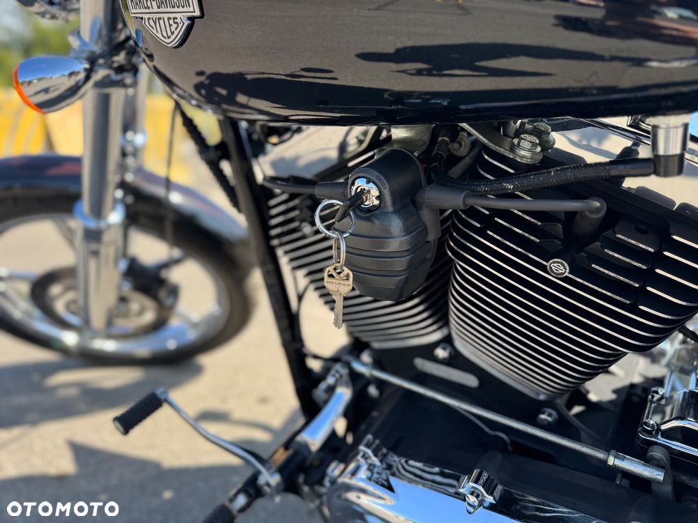 Harley-Davidson Softail - 24
